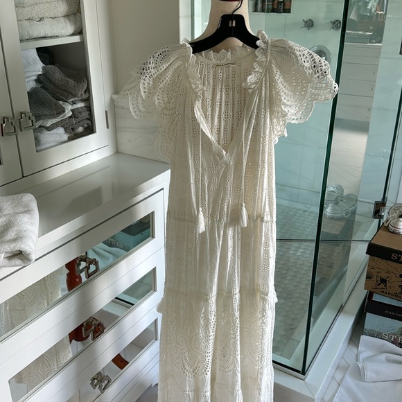 Ulla Johnson Gianna eyelet midi dress with tie waist. Excellent condition. Sz 4 - Picture 9 of 14